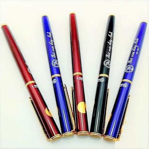  Bút mài thầy Ánh - SH02(Giao màu ngẫu nhiên ạ) - Ngòi thanh đậm sản phẩm chính hãng (Chiếc) 