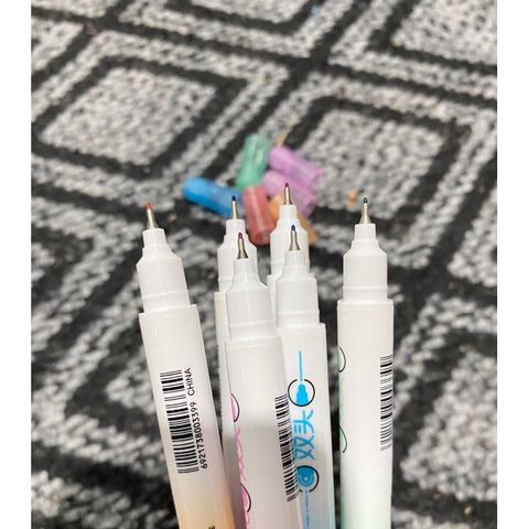  Bút lông kim 6 màu/vỉ chuyên dùng trang trí hoạ tiết 7 sắc cầu vồng, con lăn kèm theo sản phẩm chính hãng 