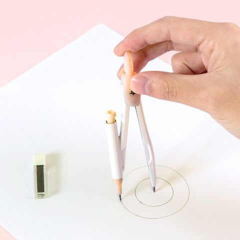  Compas Eras E206 sản phẩm chính hãng (Giao màu ngẫu nhiên ạ) 