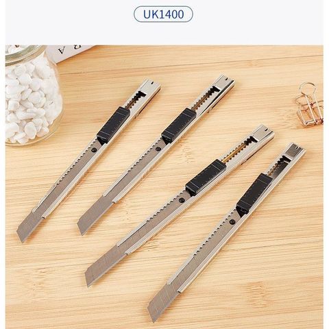  Dao rọc giấy vỏ inox Baoke 9mm sản phẩm chính hãng 