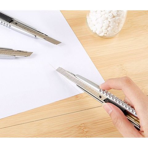  Dao rọc giấy vỏ inox 9mm Baoke UK1402 sản phẩm chính hãng 