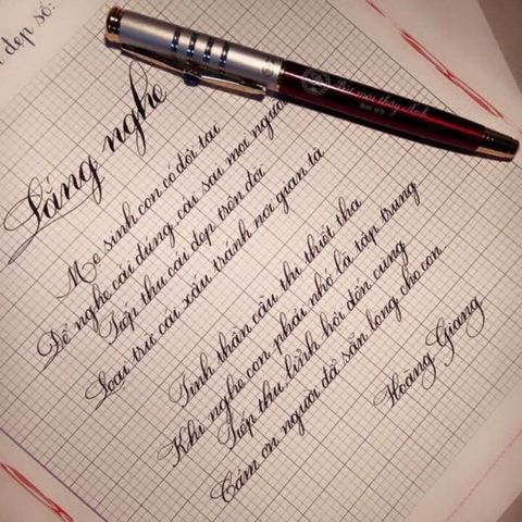  Bút mài thầy Ánh - SH003 (giao màu ngẫu nhiên ạ) - Ngòi thanh đậm sản phẩm chính hãng 