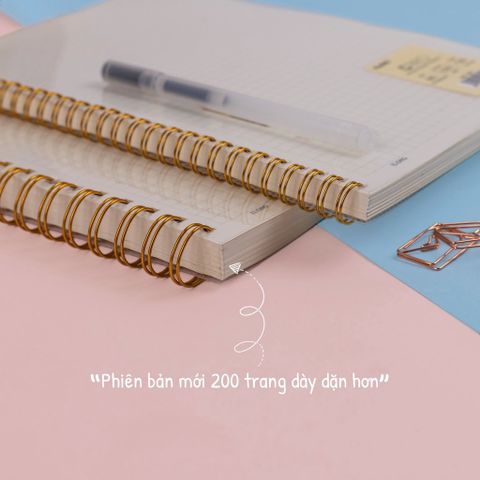  Vở caro lò xo kép B5 200 trang KLONG 585 sản phẩm chính hãng ( Giao ngẫu nhiên màu ) 