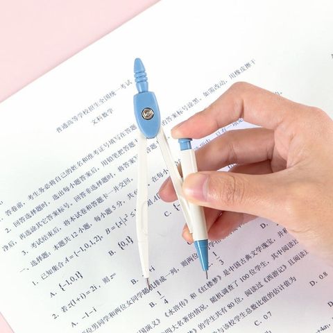  Compas Eras E206 sản phẩm chính hãng (Giao màu ngẫu nhiên ạ) 