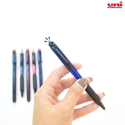  Bút bi bấm 0.7mm Hàng chính hãng Uniball Thương hiệu nhật bản SXN-101-07 (Xanh - đỏ) (Chiếc) 