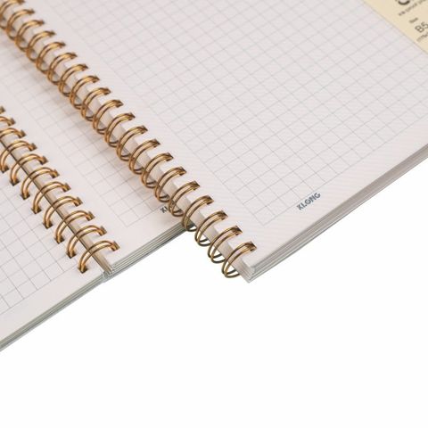  Vở caro lò xo kép B5 200 trang KLONG 585 sản phẩm chính hãng ( Giao ngẫu nhiên màu ) 