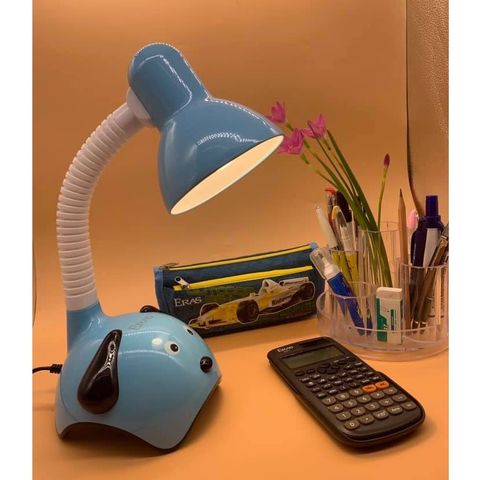  Đèn bàn chống cận Eras sản phẩm chính hãng 