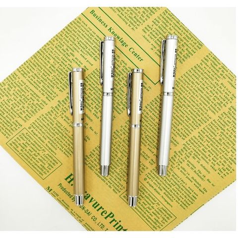  Bút máy thân nhôm siêu nhẹ AFP43104 sản phẩm chính hãng (Giao màu ngẫu nhiên ạ) (Chiếc) 