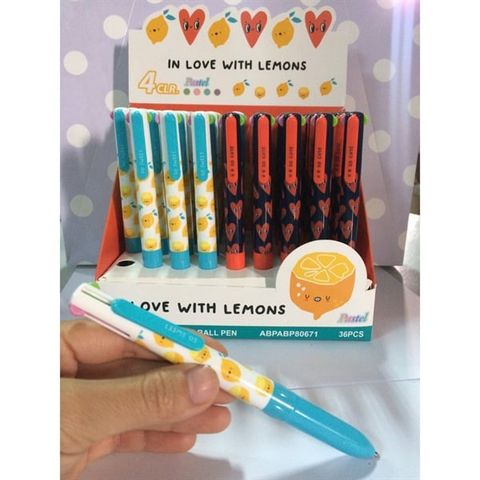  Bút bi 4 màu 1.0 hs thân in hình quả,tim ABP8067(36/1080) 