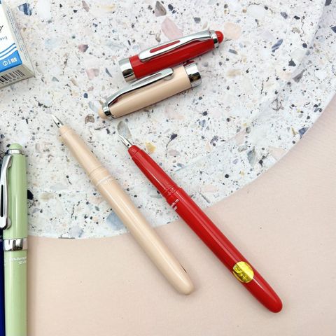  Bút mài thầy Ánh - SH066 (Giao màu ngẫu nhiên ạ) - Ngòi êm trơn sản phẩm chính hãng (Chiếc) 