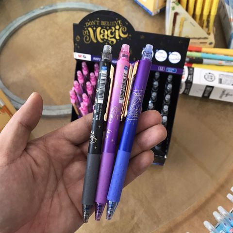  Bút bi tẩy bấm AKPJ267nét 0.5 hàng M&G chất lượng mực đậm xóa sạch viết êm (giao màu ngẫu nhiên ạ) 