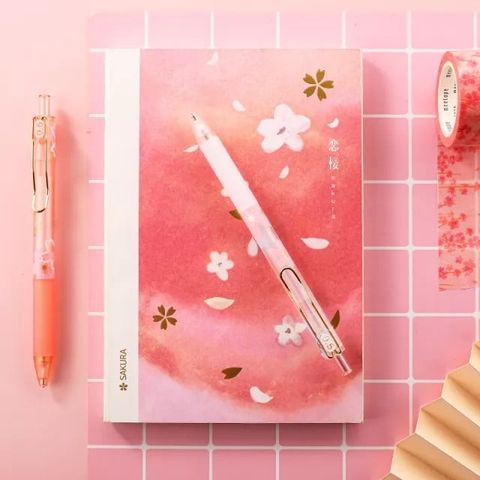  Bút Chì Kim Ngòi 0.mm5 Thân In Hoa Anh Đào Ampj4003 Sản Phẩm Chính Hãng (Giao màu ngẫu nhiên ạ) 