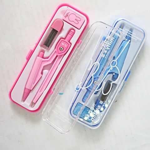  Compa chì kim M&G FCS9080sản phẩm chính hãng (Giao màu ngẫu nhiên ạ) 