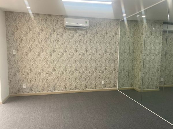  Cho Thuê Văn Phòng 8 - 12 Chỗ 