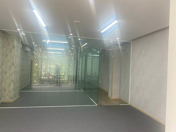  Cho Thuê Văn Phòng 8 - 12 Chỗ 