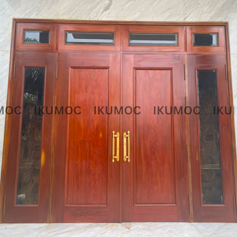 Cửa gỗ tự nhiên