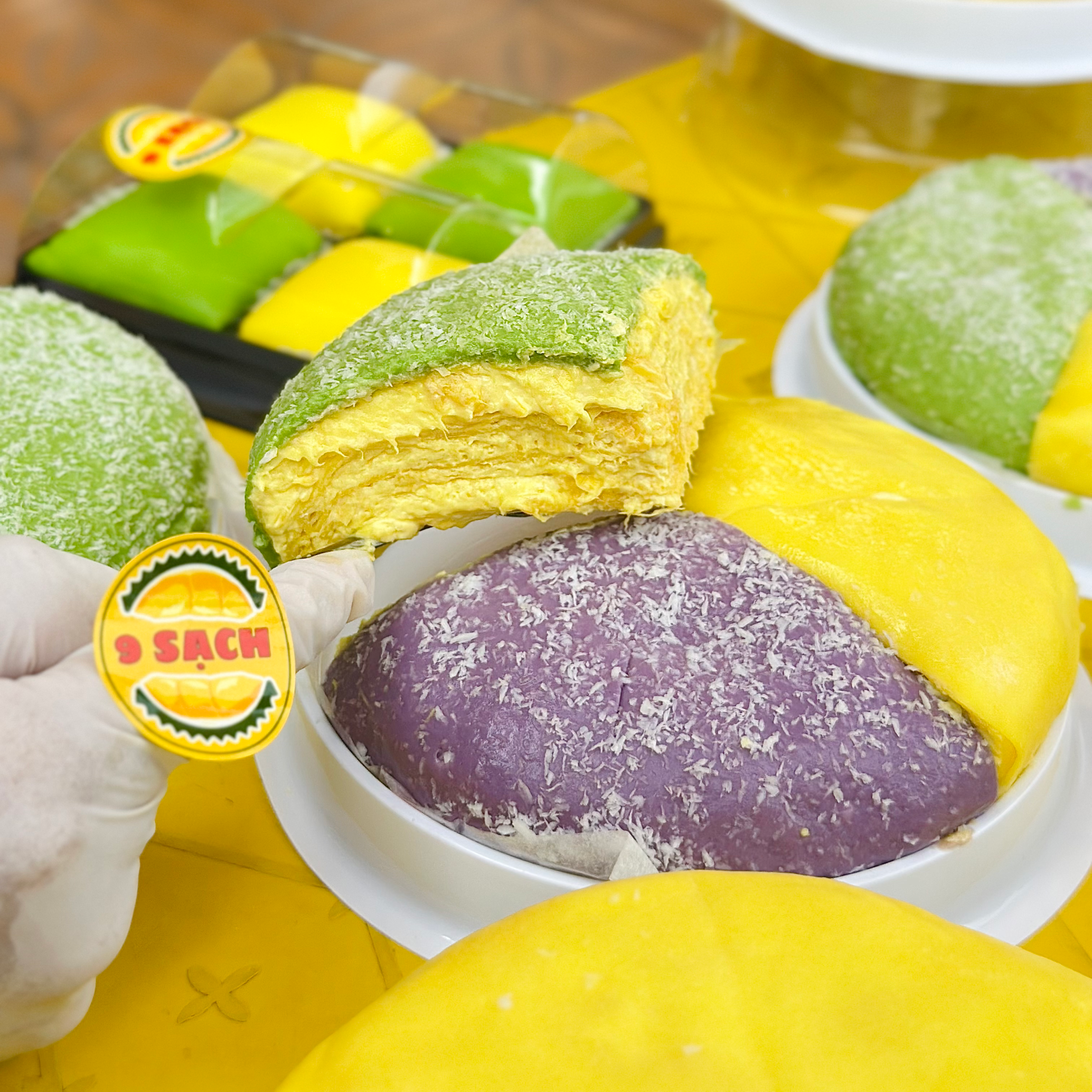  Bánh Sầu Riêng Mix Ba Vị - Size 16 cm (600g) 