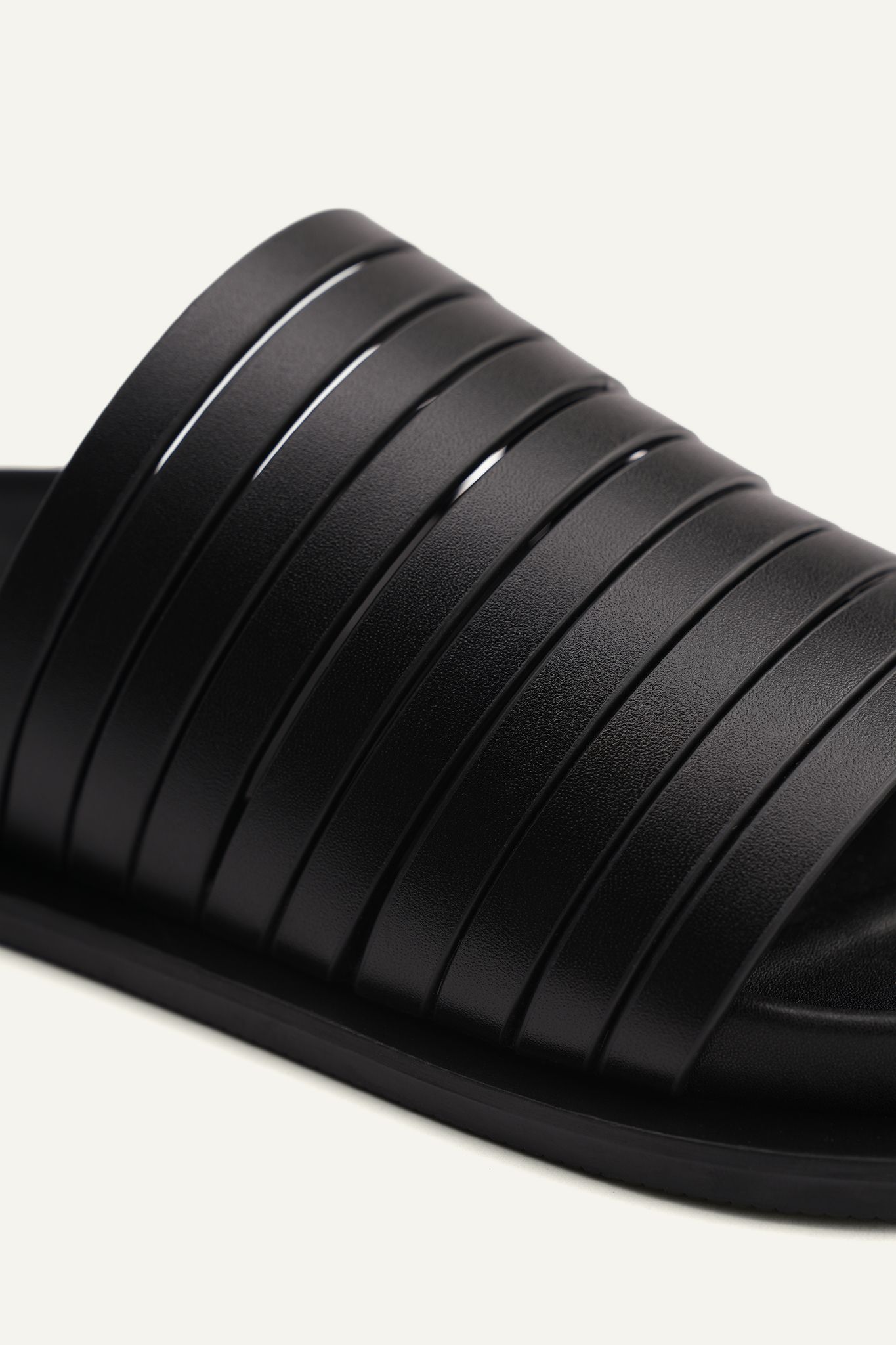 靴 Waa. studios KEP FLIP-FLOPS SIZE 40 DÒNG SANDALS – waa. studios