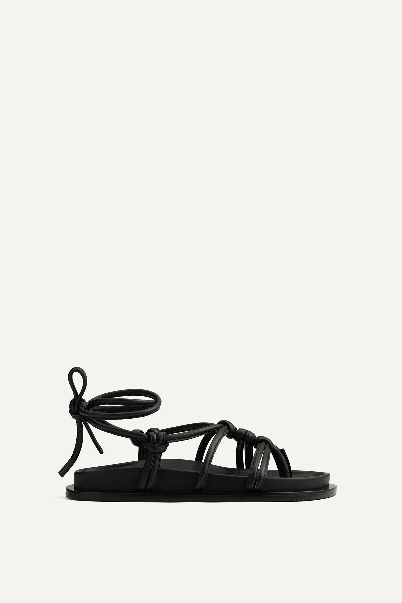 THẮT SANDALS – waa. studios