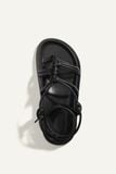  THẮT SANDALS 