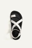  CHỎ+ SANDALS 