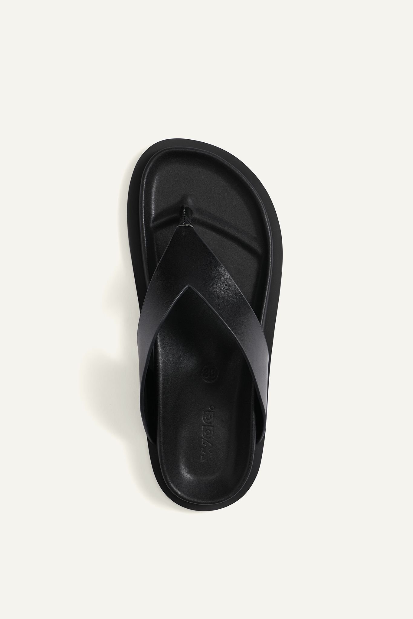 TÔNG SANDALS – waa. studios TÔNG SANDALS – waa. studios
