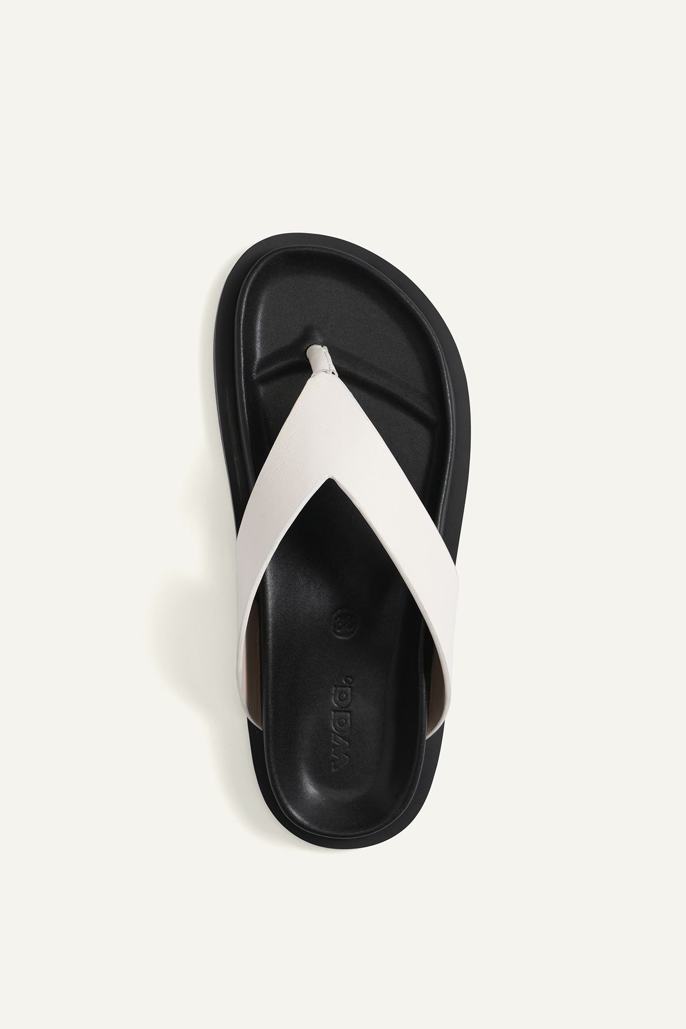 ★HUNTER★ ISIA WEAR WOMEN TRAVEL FLOW SANDALS SHADED WHITE TÔNG SANDALS – waa. studios