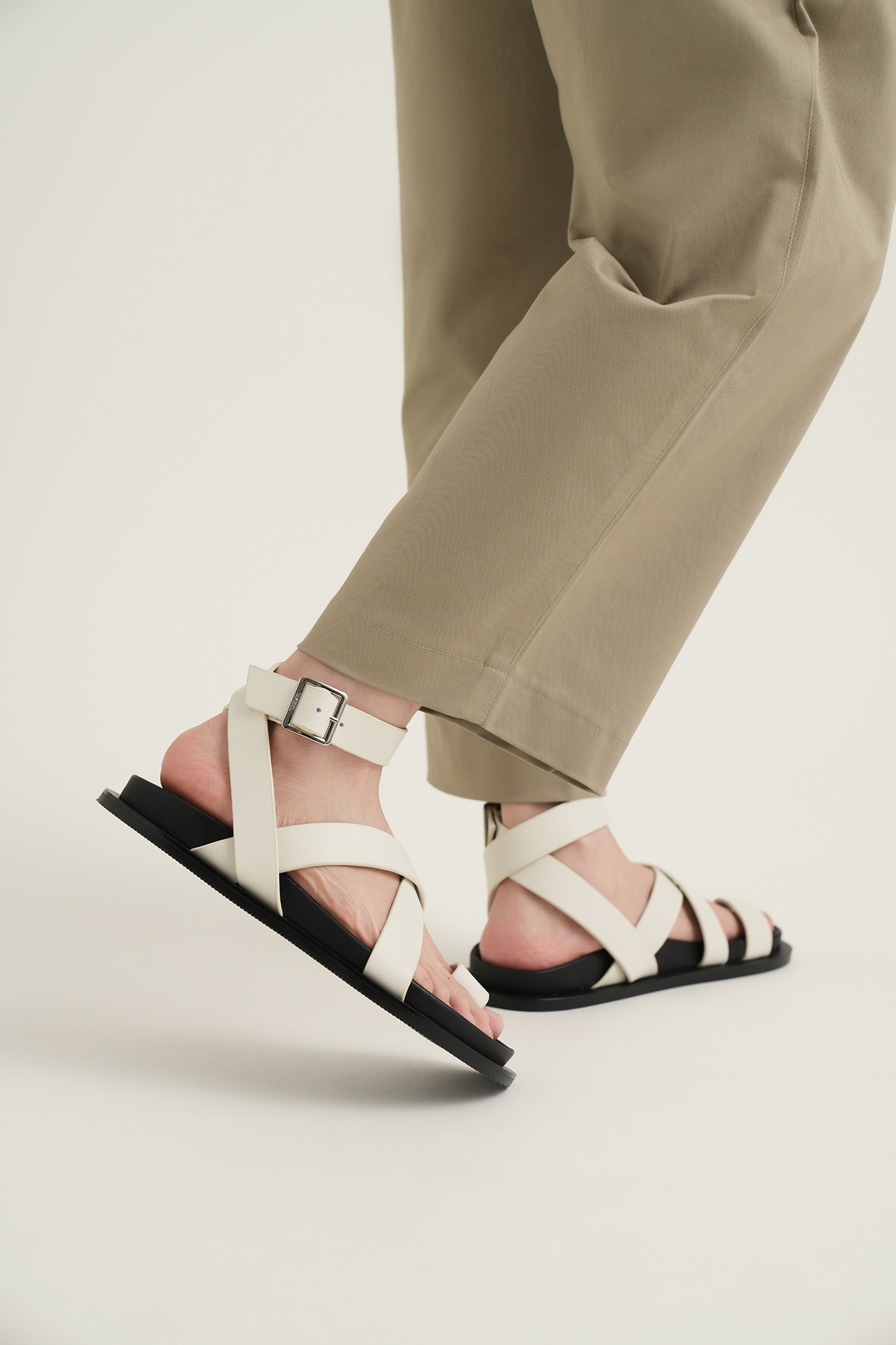 240715-waa-cho_-ivory-web-