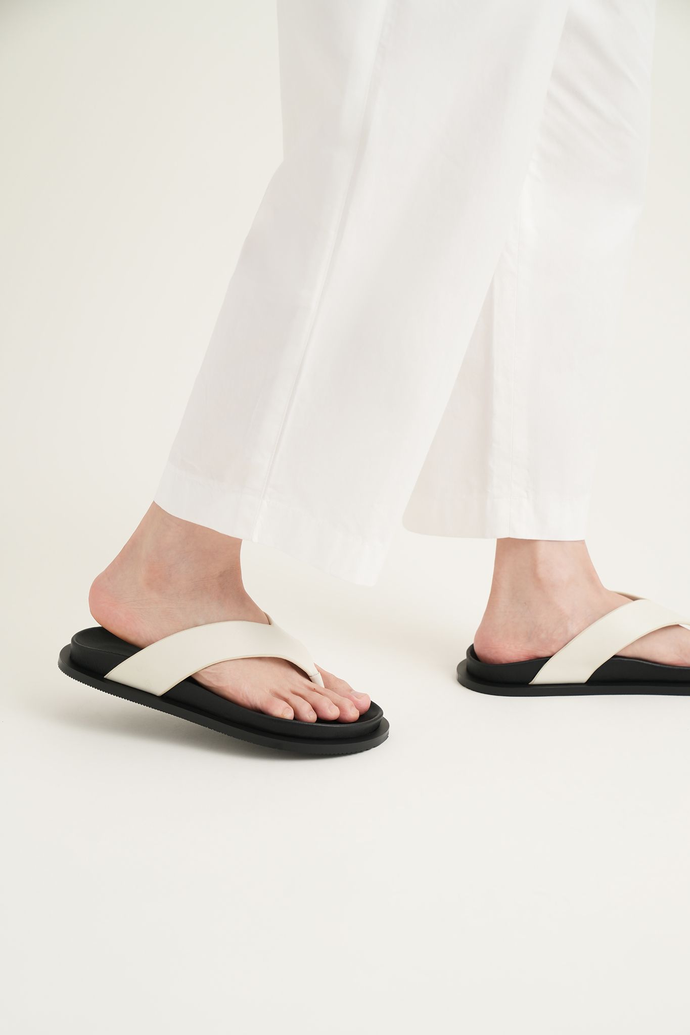 TÔNG SANDALS – waa. studios