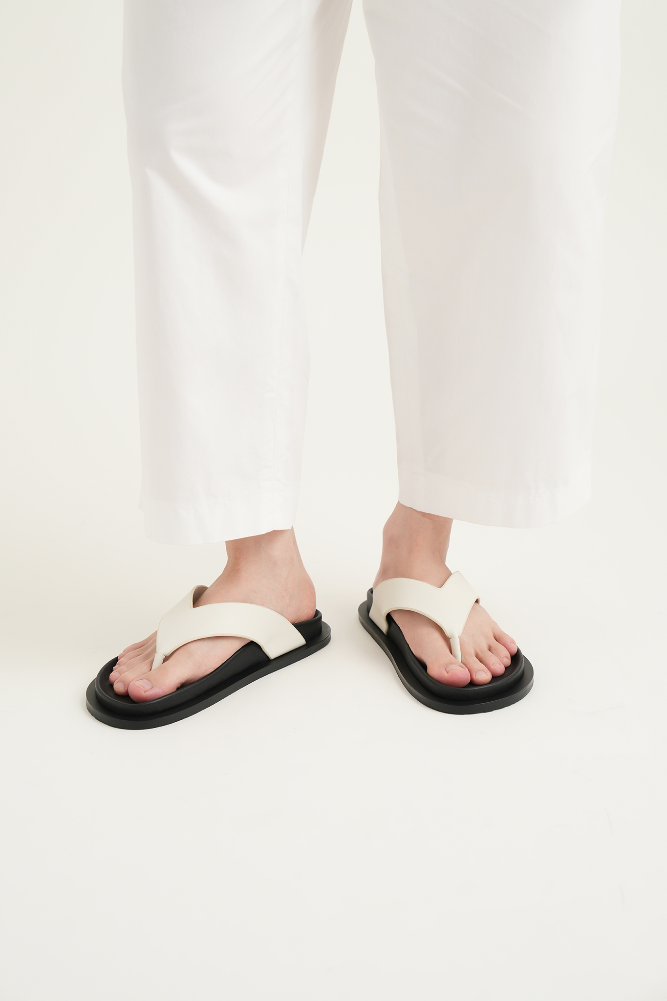 Waa .studios KẸP FLIP-FLOPS – Shinzone