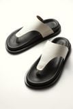  KEO SANDALS 