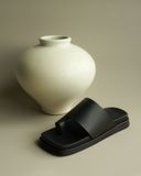  XỎ SANDALS 