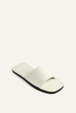  GÔ SANDALS 