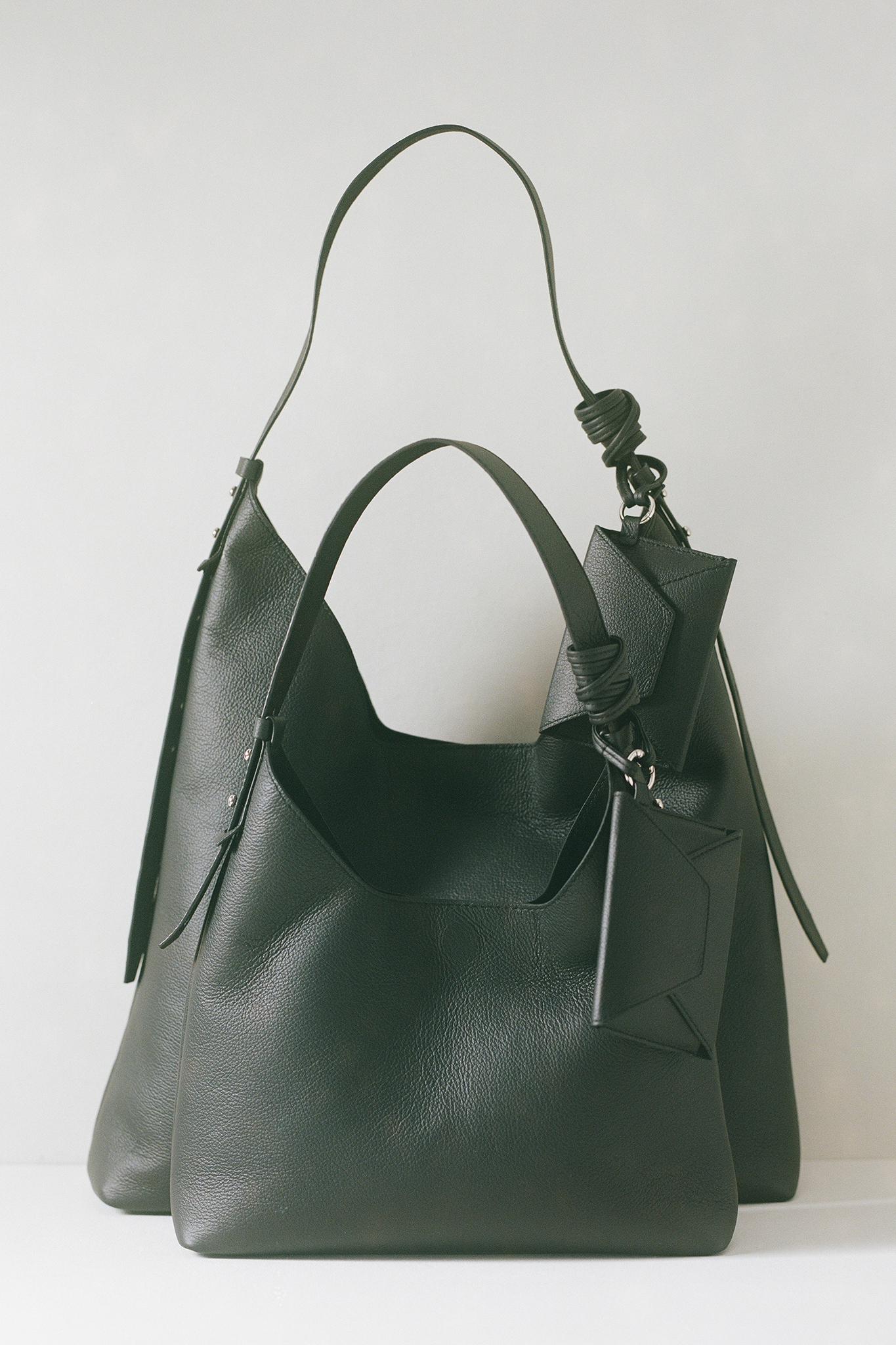 ライフウォーク★Essential RadogramLeather Hobobag ホボバッグ ライフウォーク☆Essential RadogramLeather Hobobag ホボバッグ