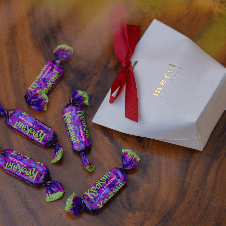  VALENTINE GIFT - CHARMY CHOCO 