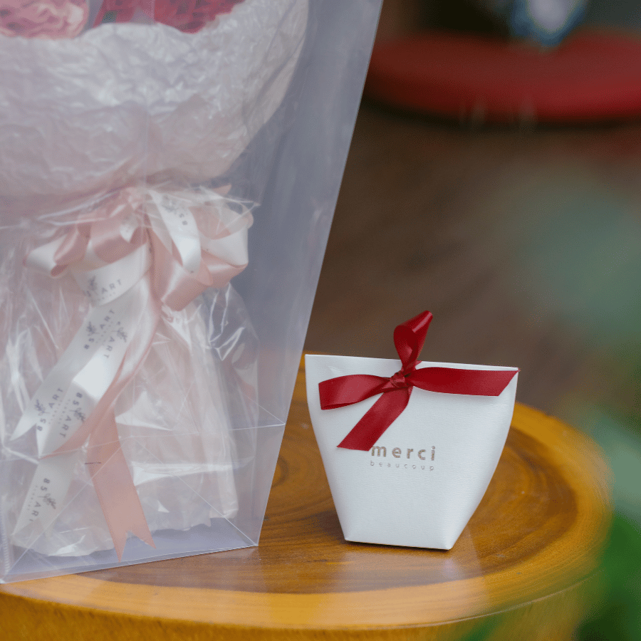  VALENTINE GIFT - MARTHA BUNNY 