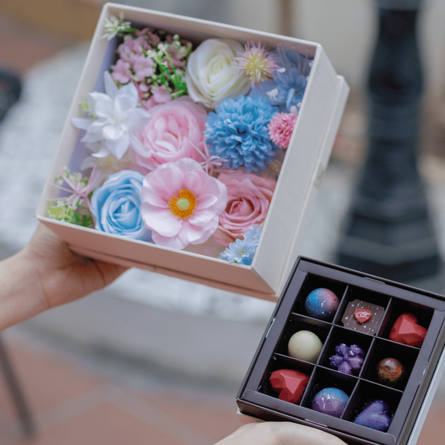  VALENTINE GIFT - BLOOMING 