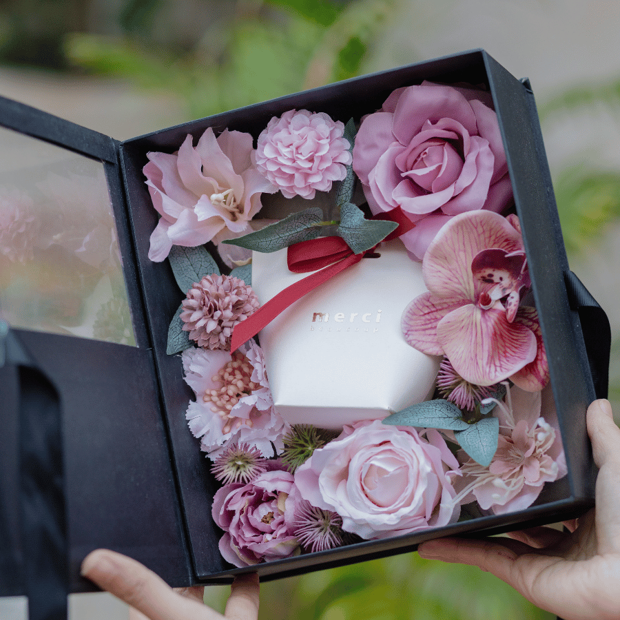  VALENTINE GIFT - LADONNA 