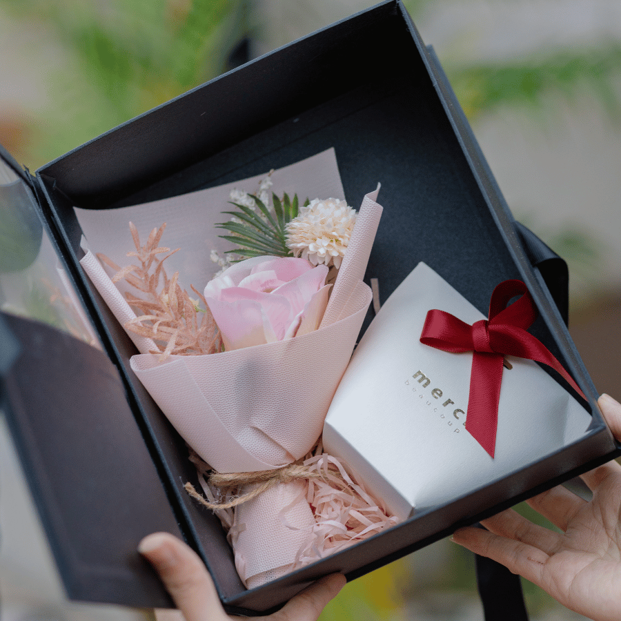  VALENTINE GIFT - CREAM 