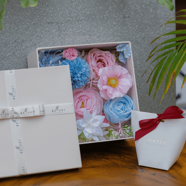  VALENTINE GIFT - BLOOMING 