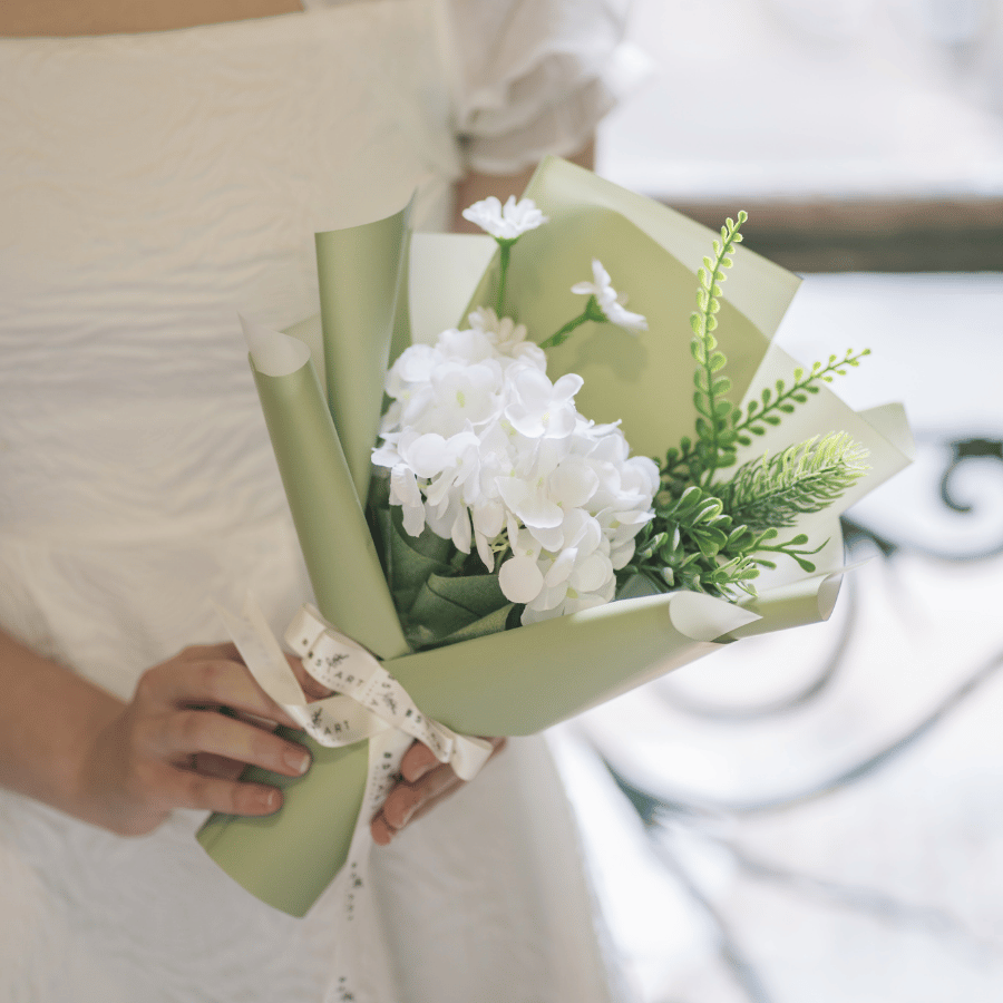  CẨM TÚ CẦU TRẮNG 1 BÔNG 