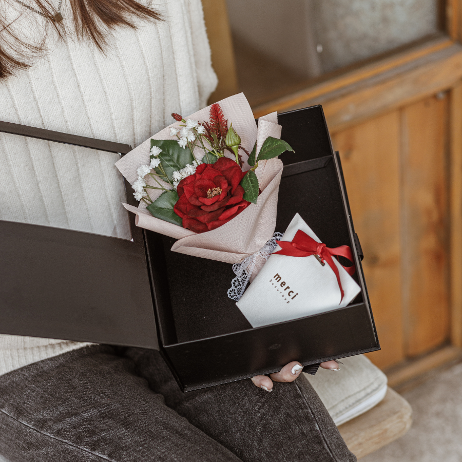  VALENTINE GIFT - THE MUSE 