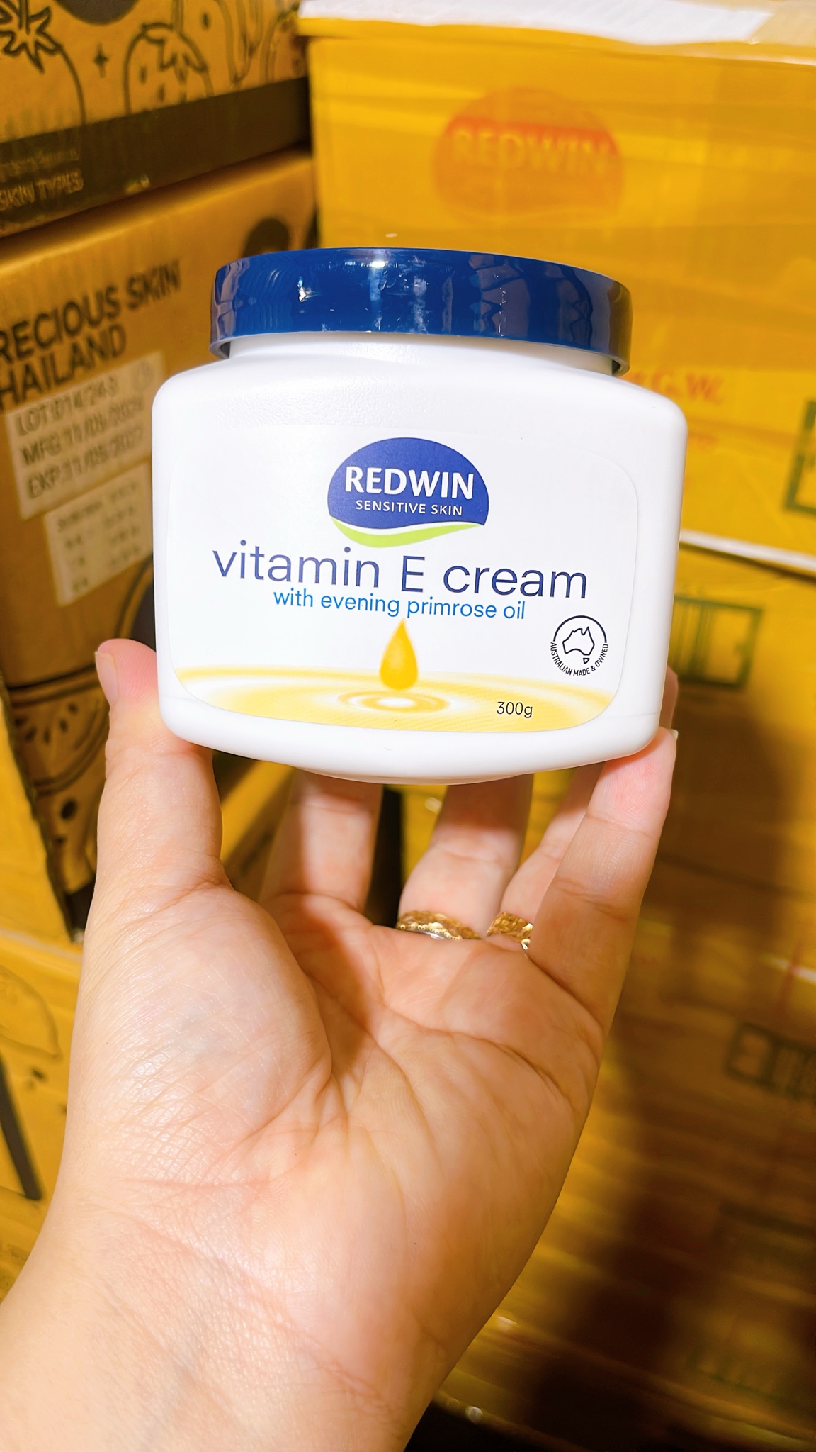 Kem dưỡng cấp ẩm, mềm mịn da Redwin Vitamin E Cream with Evening Primr ...