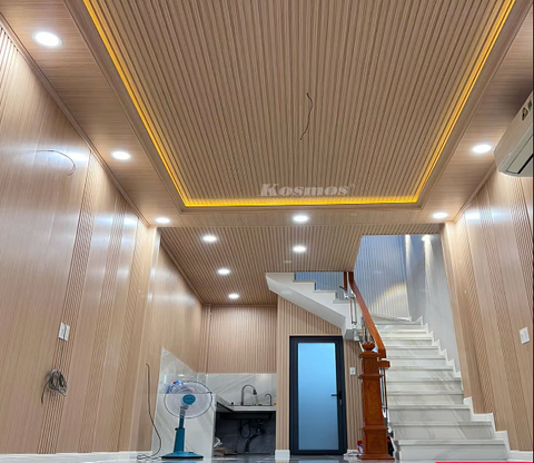  Tấm nhựa NANO vân giả gỗ KNANO9-019 