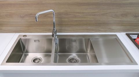  CHẬU CHÉN 2 HỘC 1 BÀN INOX 304 VN-D200 (ID-1150) 