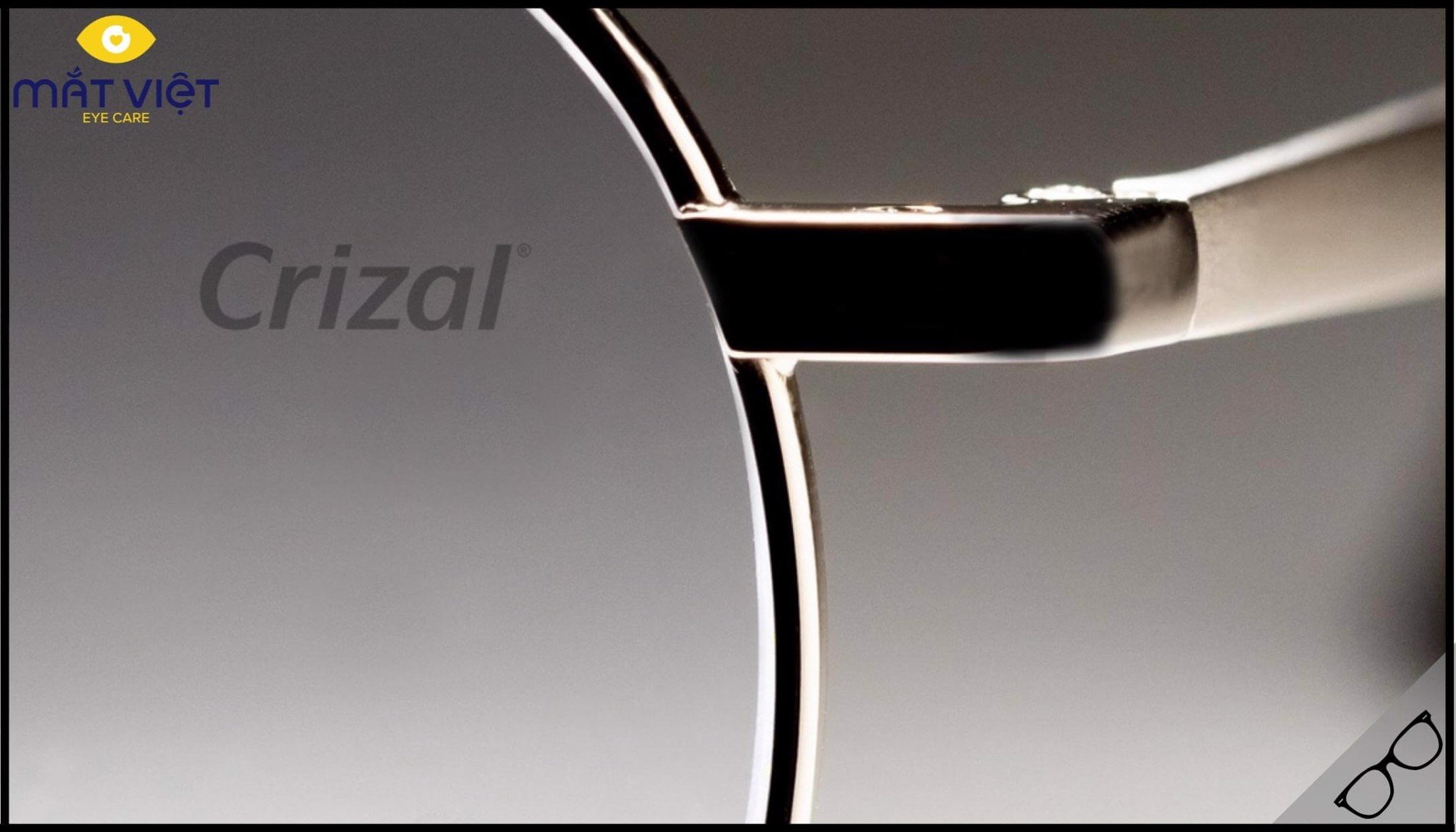 Nhận biết essilor bằng mắt thường Nhận biết essilor bằng mắt thường