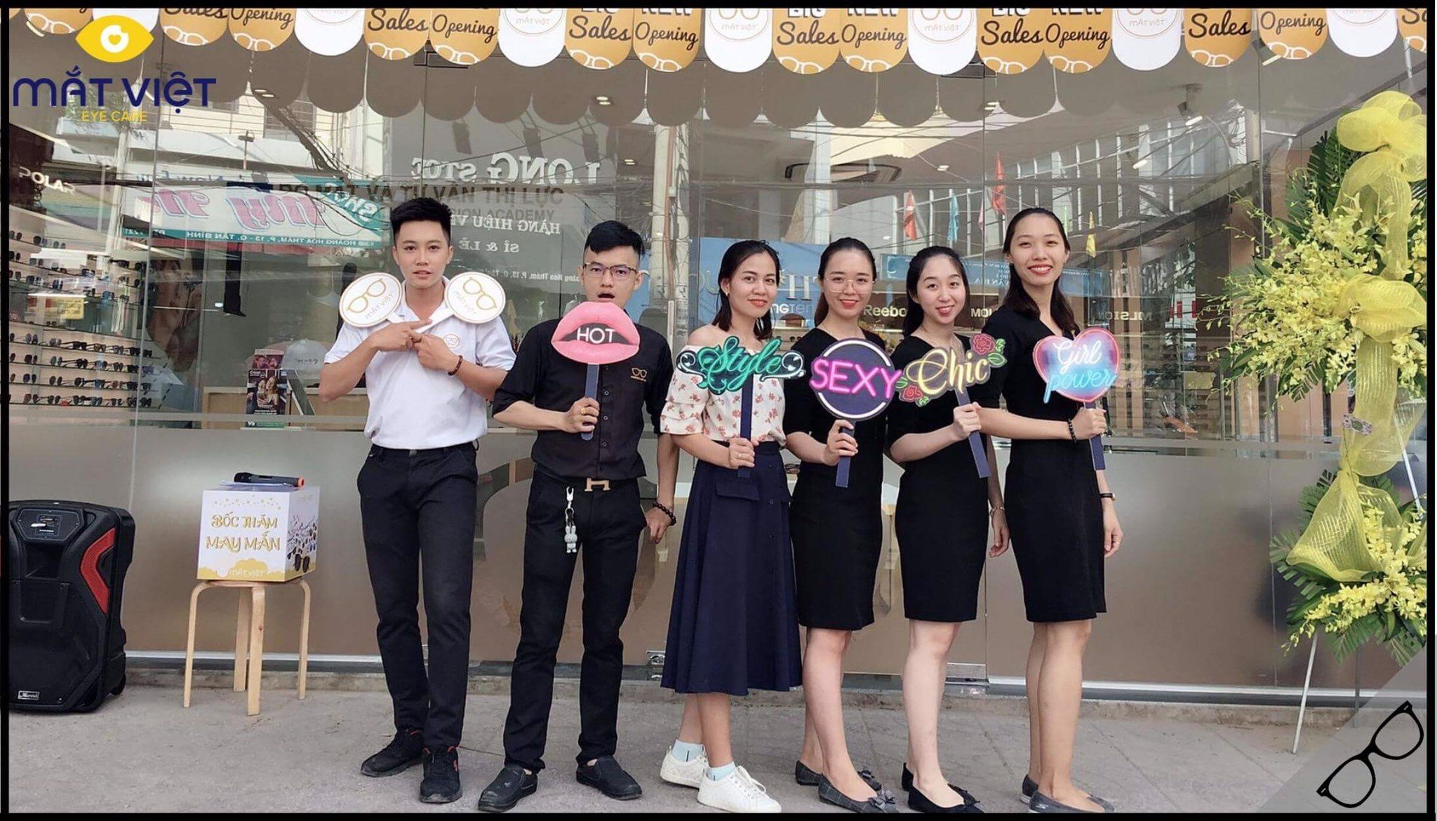 cửa hàng Mắt Việt Hoàng Hoa Thám cửa hàng Mắt Việt Hoàng Hoa Thám