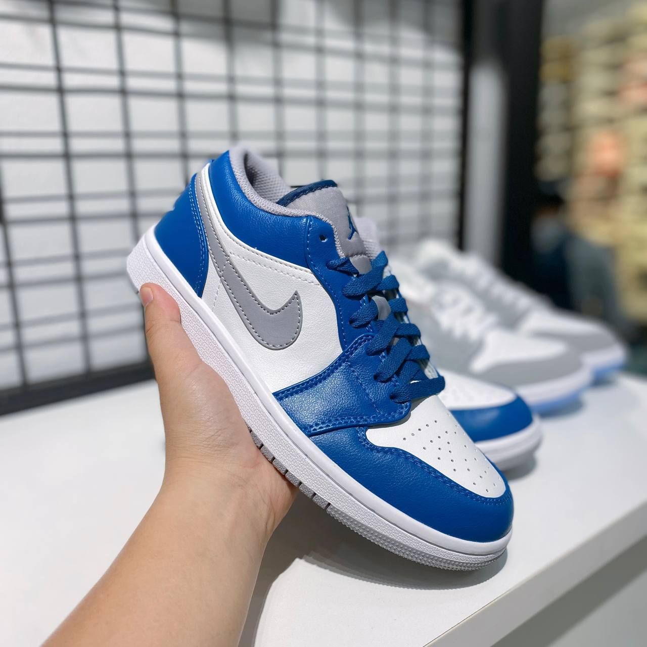  Giày Nike Jordan Low True Blue Cement 