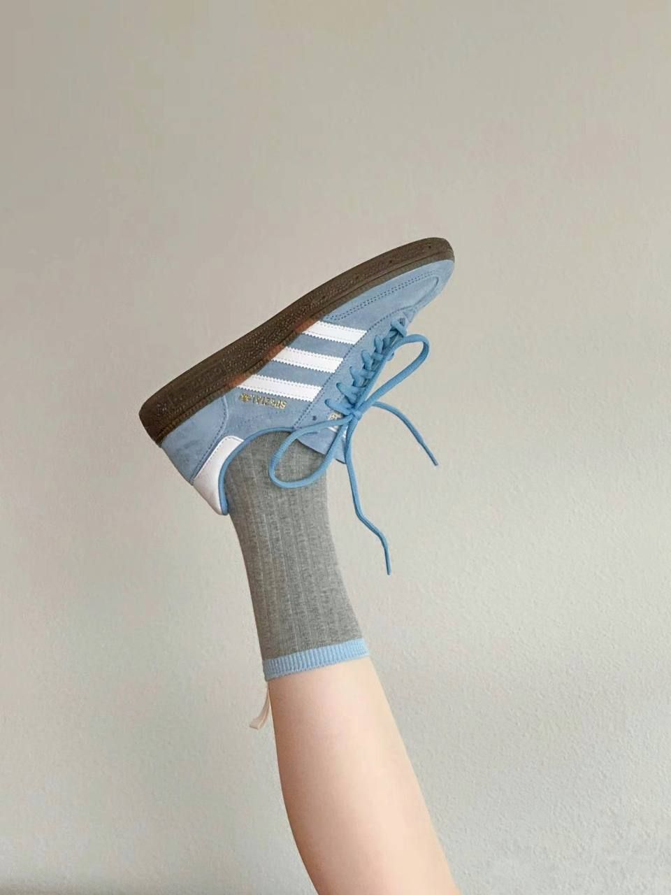  Giày Adidas Spezial Light Blue 
