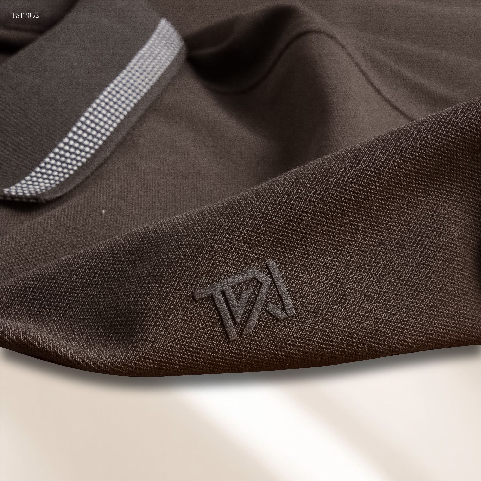  Áo Polo trơn bo kẻ logo ngực FSTP052 